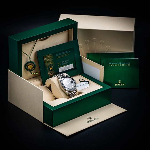 Rolex GMT Master II 126710 GRNR Image 6